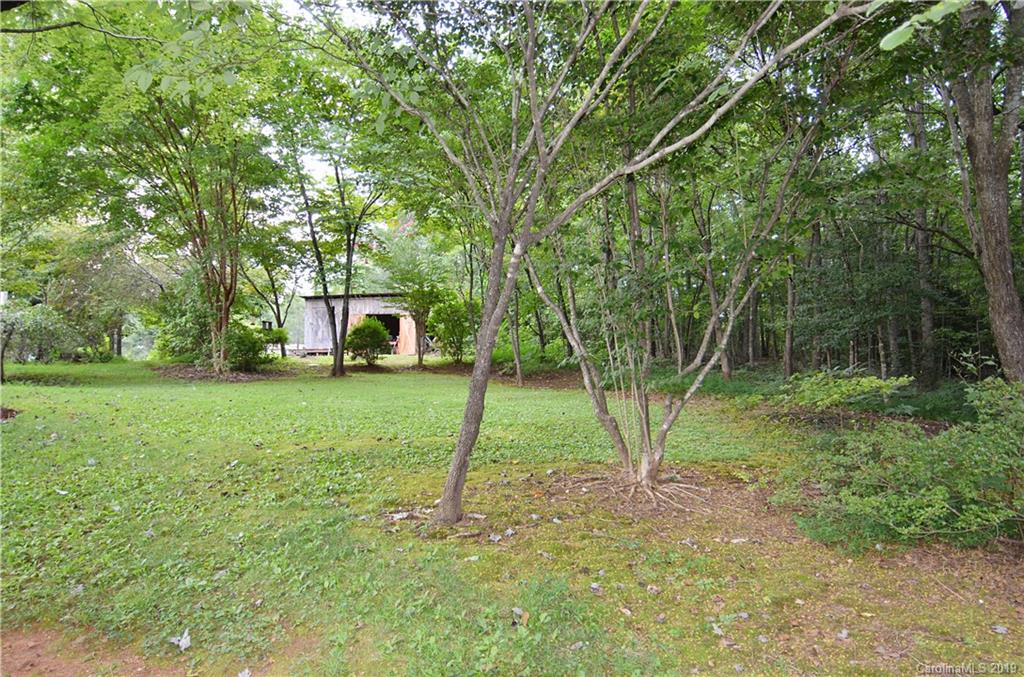 156 Wall Poole Road Marion, NC 28752 - Photo 9 of 21 Gallery Image 9