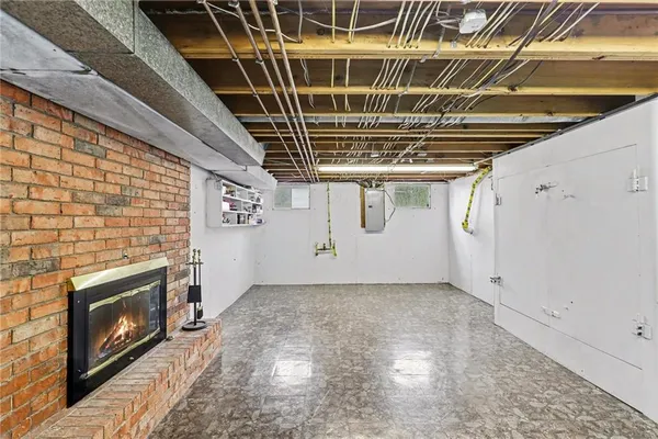 $430,000 | 26408 East 227 Street, Harrisonville, MO 64701