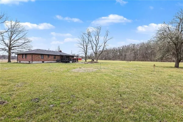 $430,000 | 26408 East 227 Street, Harrisonville, MO 64701