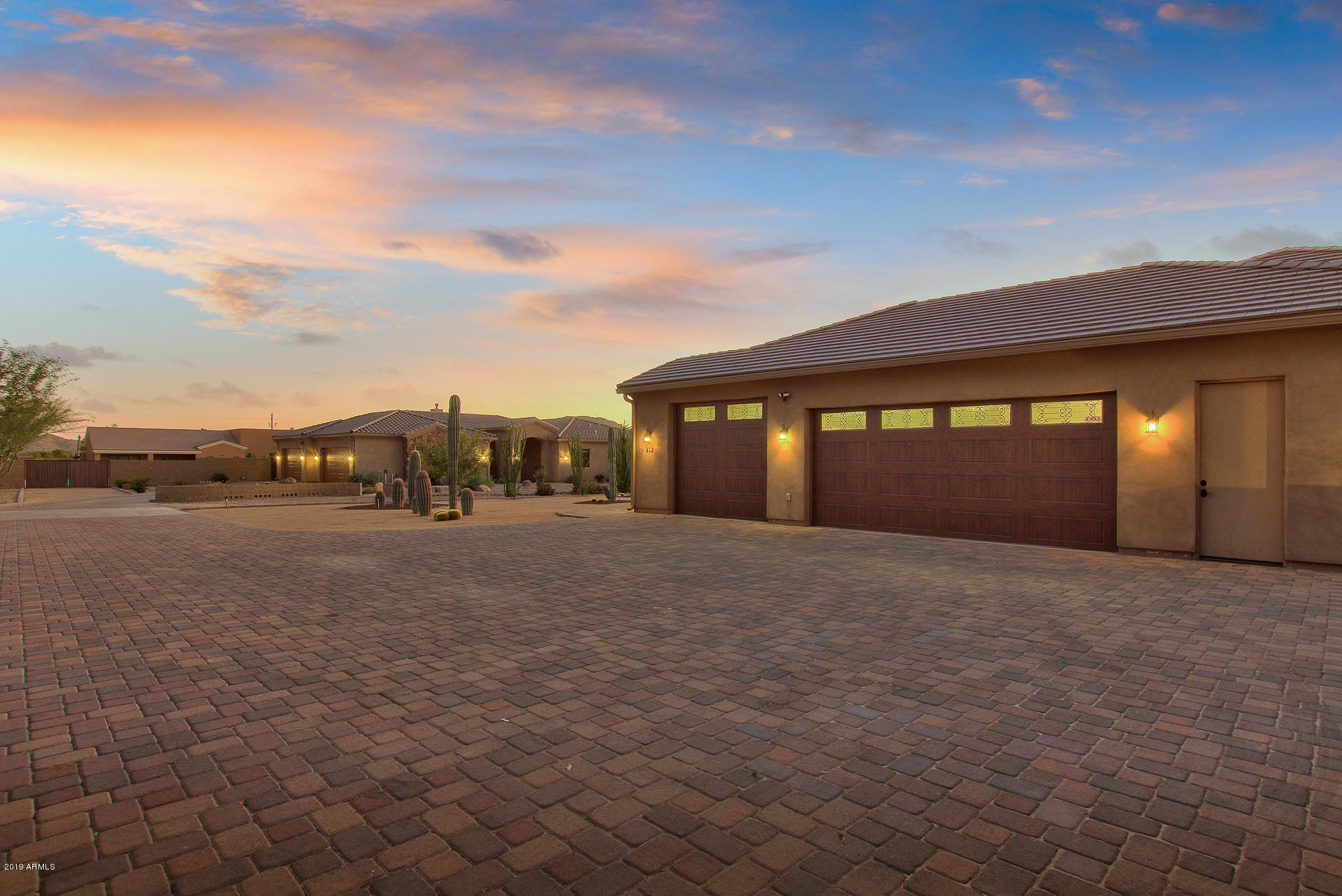 812 West Desert Ranch Road Phoenix, AZ 85086 - Photo 35 of 49 812 W Desert Ranch, Phoenix drive 2