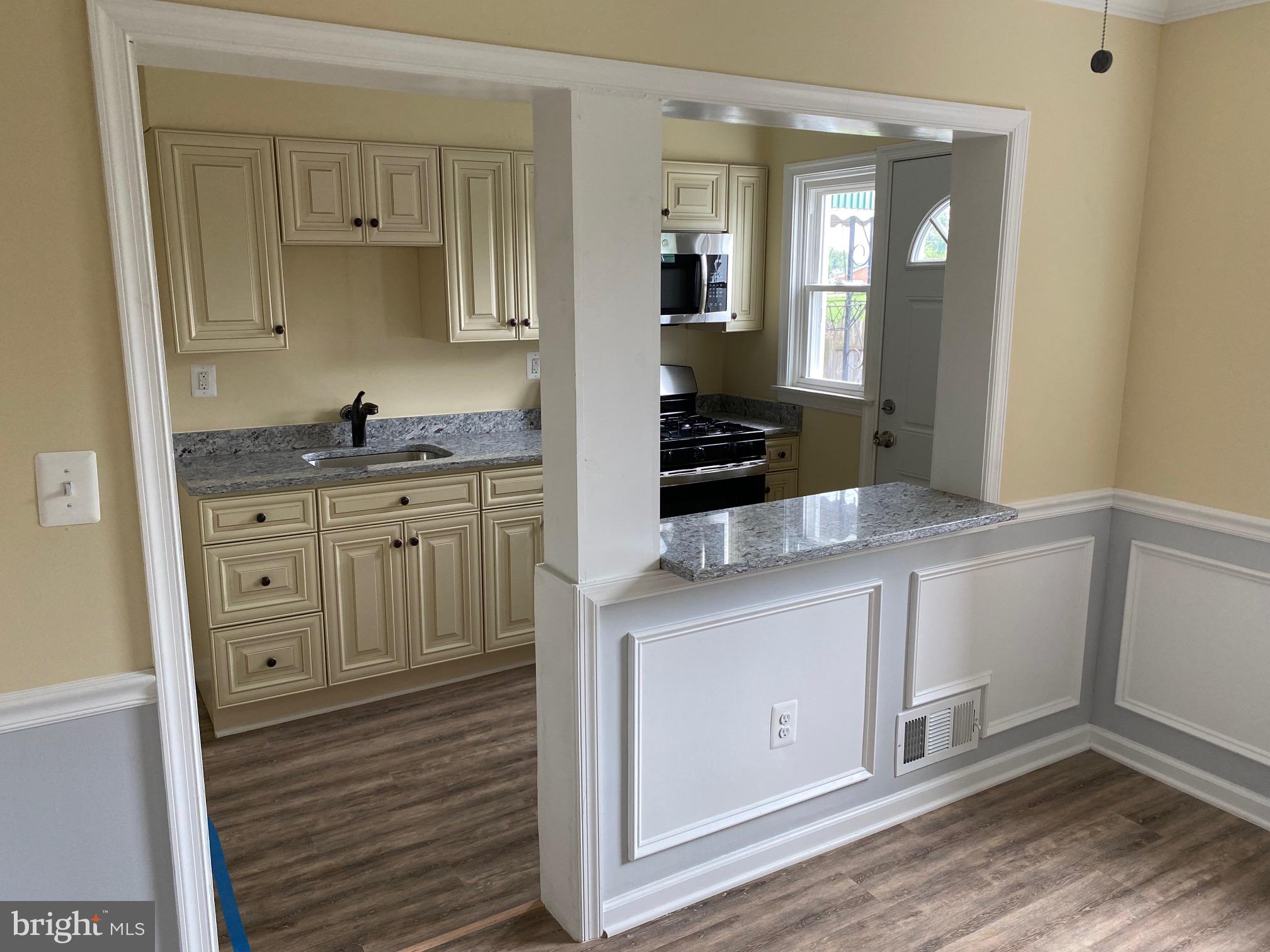 8522 Kavanagh Road Baltimore, MD 21222 - Photo 4 of 18 Kitchen