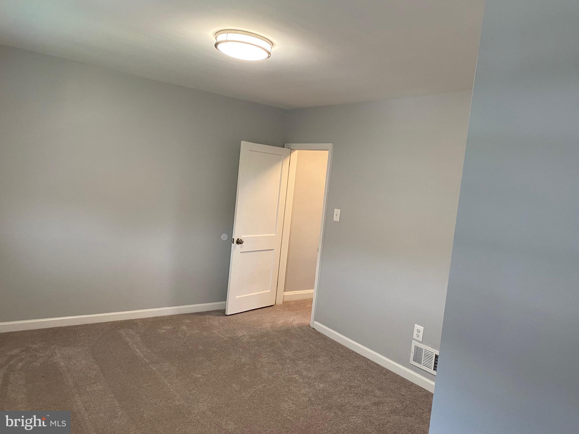 8522 Kavanagh Road Baltimore, MD 21222 - Photo 7 of 18 Master bedroom