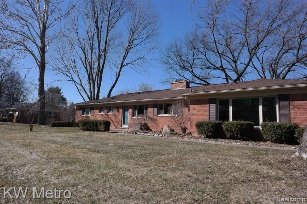 971 South Reading Road Bloomfield Hills, MI 48304 - Photo 1 of 46 Gallery Image 1