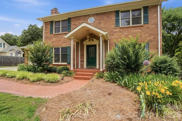 $415,000 | 804 McGregor Drive Northeast, Concord, NC 28025