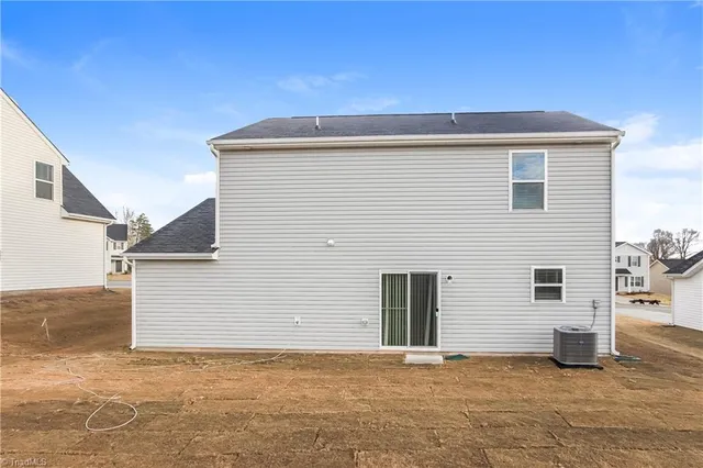 $1,665 | 366 Armistead Court, Burlington, NC 27217