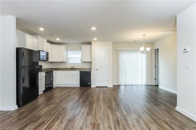 $1,665 | 366 Armistead Court, Burlington, NC 27217