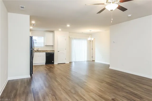 $1,665 | 366 Armistead Court, Burlington, NC 27217