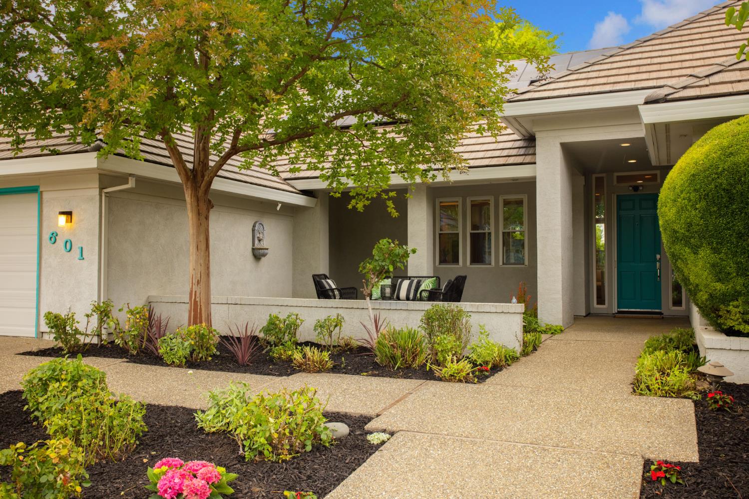 Inviting front patio area