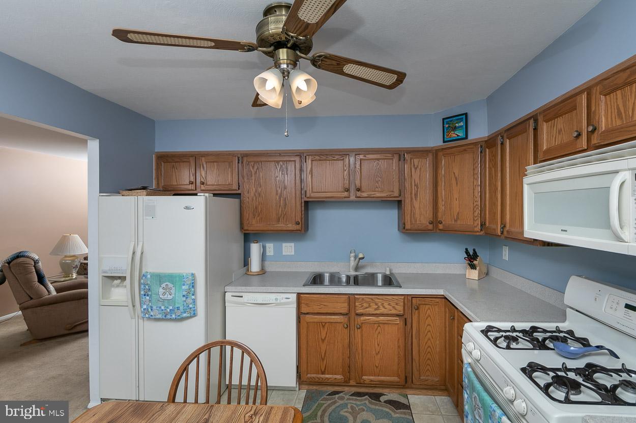 9201 Sandra Park Road Perry Hall, MD 21128 - Photo 8 of 54