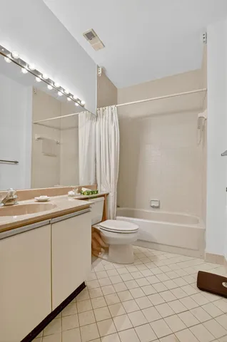 $4,500 | 7623 Cinebar Drive, Unit 30U, Boca Raton, FL 33433