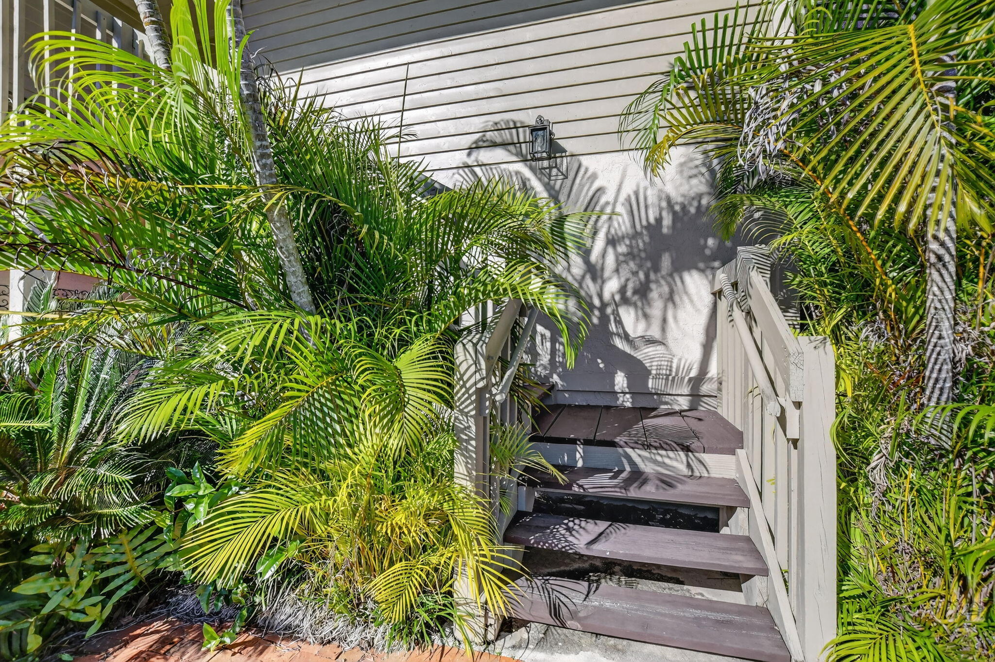 7623 Cinebar Drive, Unit 30U Boca Raton, FL 33433 - Photo 5 of 86 5-web-or-mls-DSC_3014