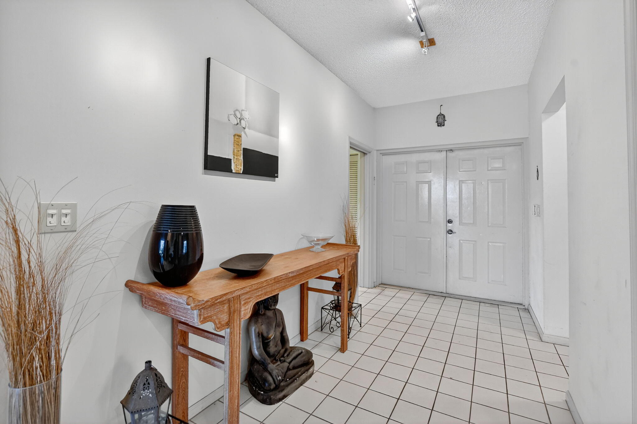 7623 Cinebar Drive, Unit 30U Boca Raton, FL 33433 - Photo 9 of 86 9-web-or-mls-DSC_3020