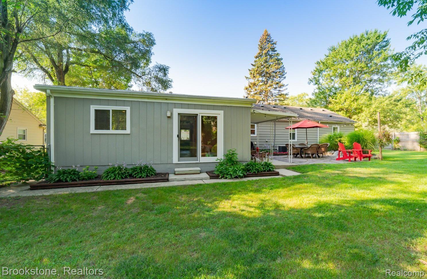 1126 Grace Avenue Rochester, MI 48309 - Photo 25 of 26 1126 Grace Ave-26.jpg
