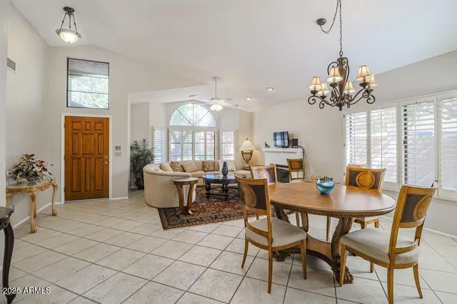 $3,550 | 15629 North 51st Street, Scottsdale, AZ 85254