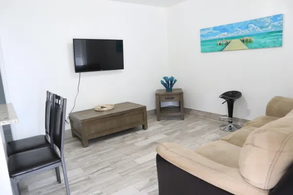 $25,000 | 101 Tacoma Lane, Palm Beach Shores, FL 33404