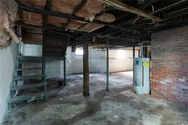 $139,900 | 80 East Utica Street, Oswego, NY 13126