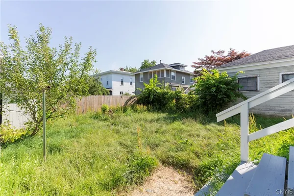 $139,900 | 80 East Utica Street, Oswego, NY 13126