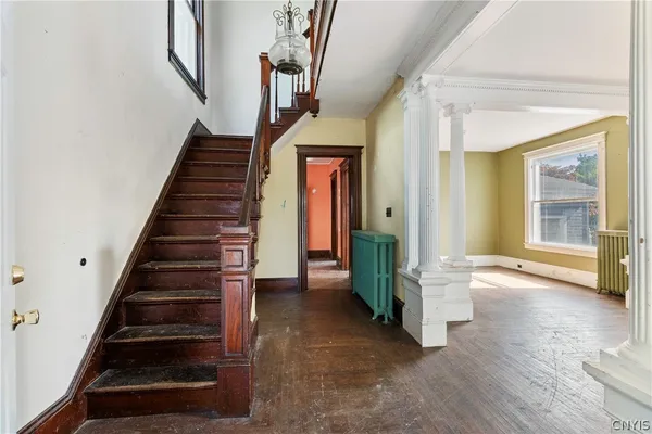 $139,900 | 80 East Utica Street, Oswego, NY 13126