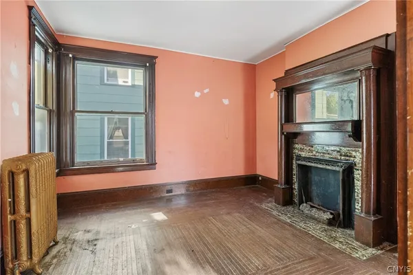 $139,900 | 80 East Utica Street, Oswego, NY 13126