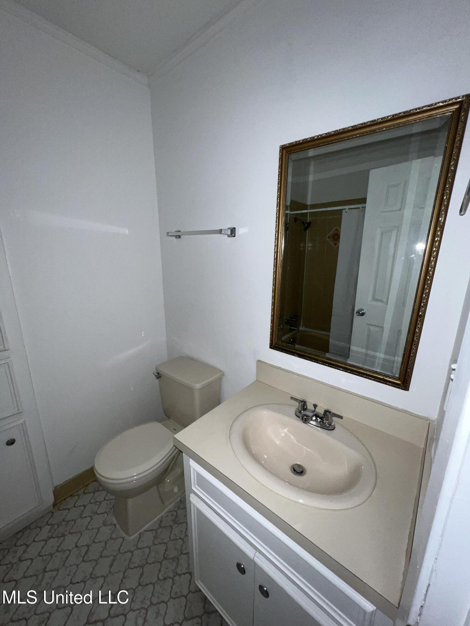 1504 Hawthorne Place Clinton, MS 39056 - Photo 16 of 24 IMG_0916
