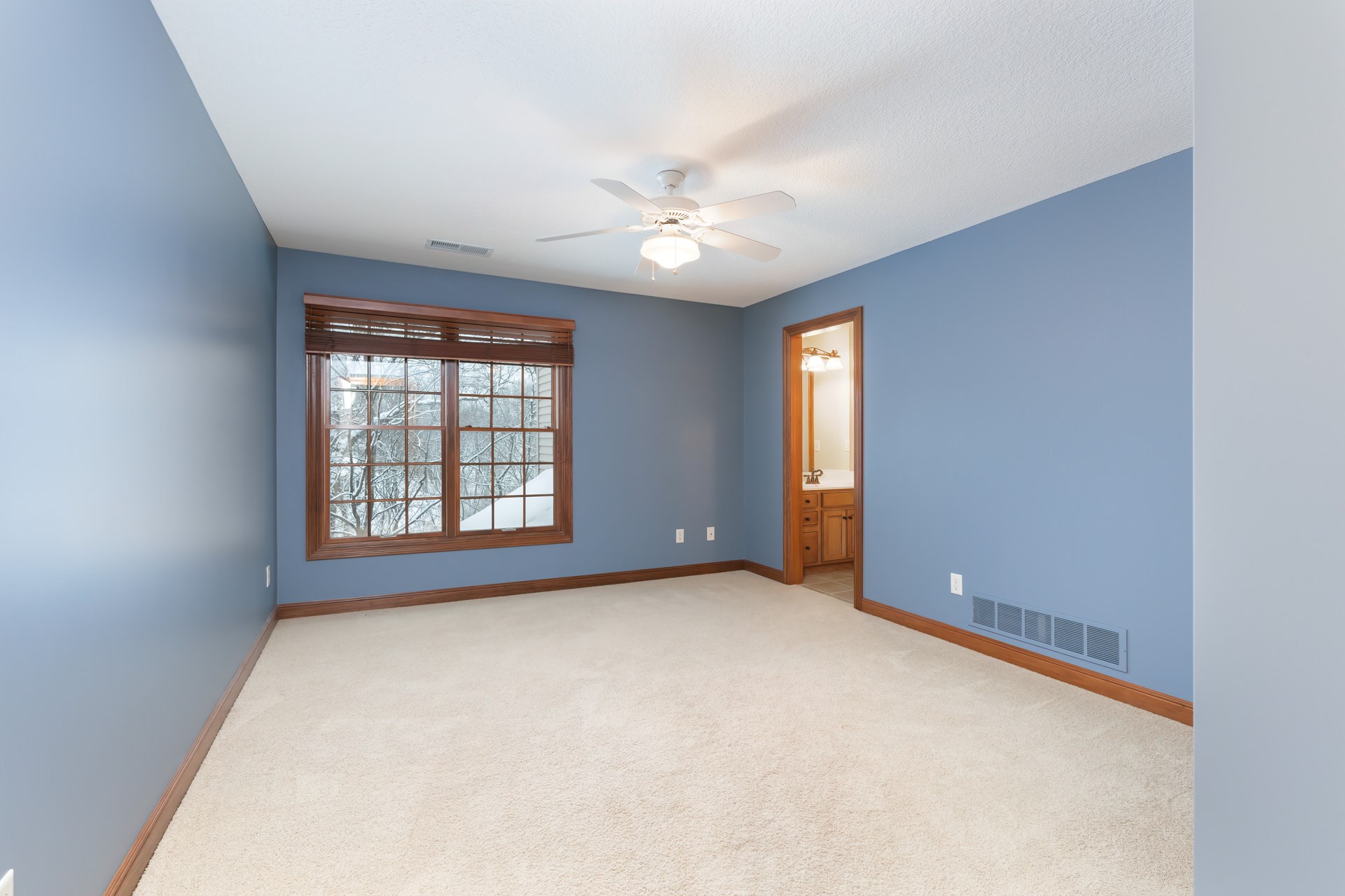 6740 Little Cabin Road Bettendorf, IA 52722 - Photo 29 of 39 Gallery Image 29