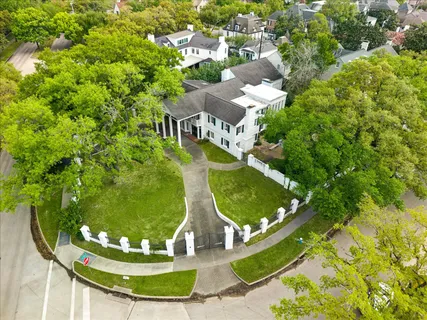 a view of a yard