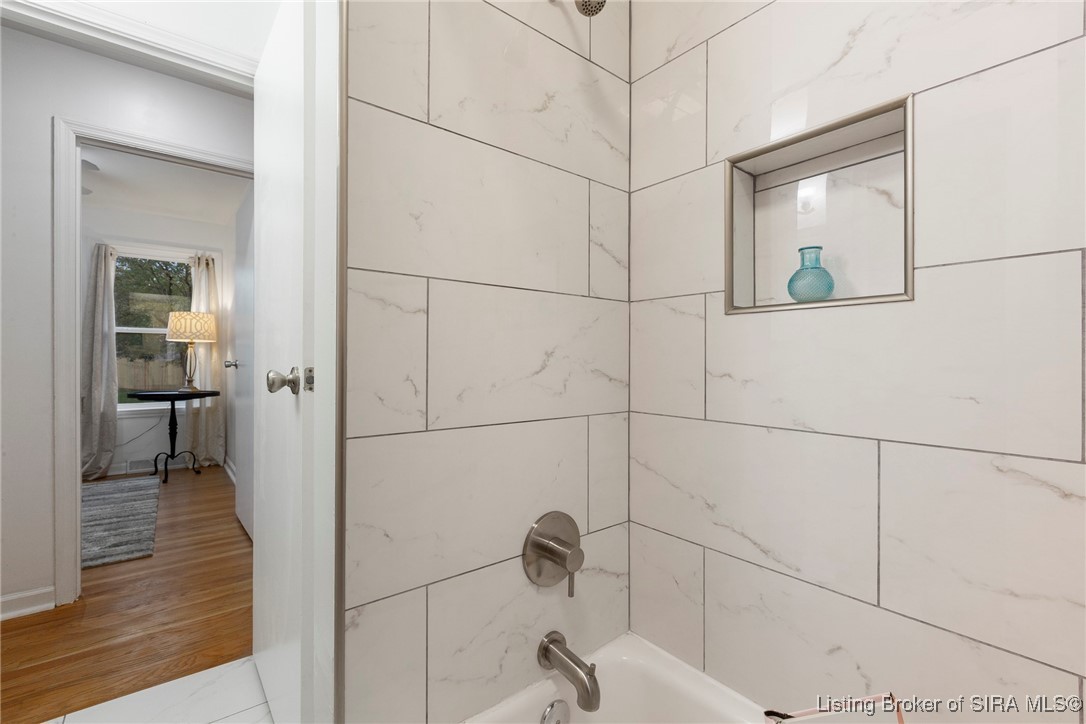 902 Assembly Road Jeffersonville, IN 47130 - Photo 21 of 41