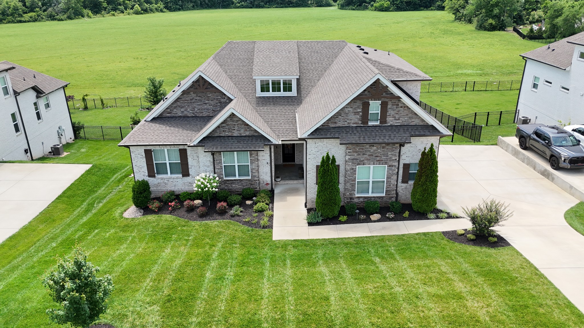 2035 Imagine Circle Spring Hill, TN 37174 - Photo 2 of 39 Gallery Image 2
