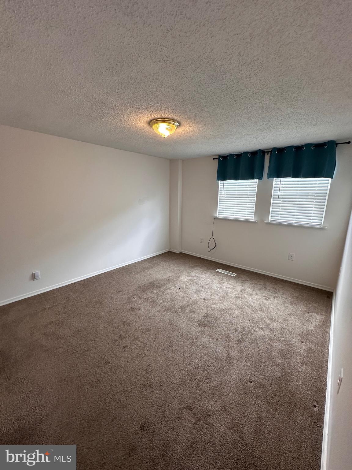 12032 Millbrook Road Philadelphia, PA 19154 - Photo 20 of 43