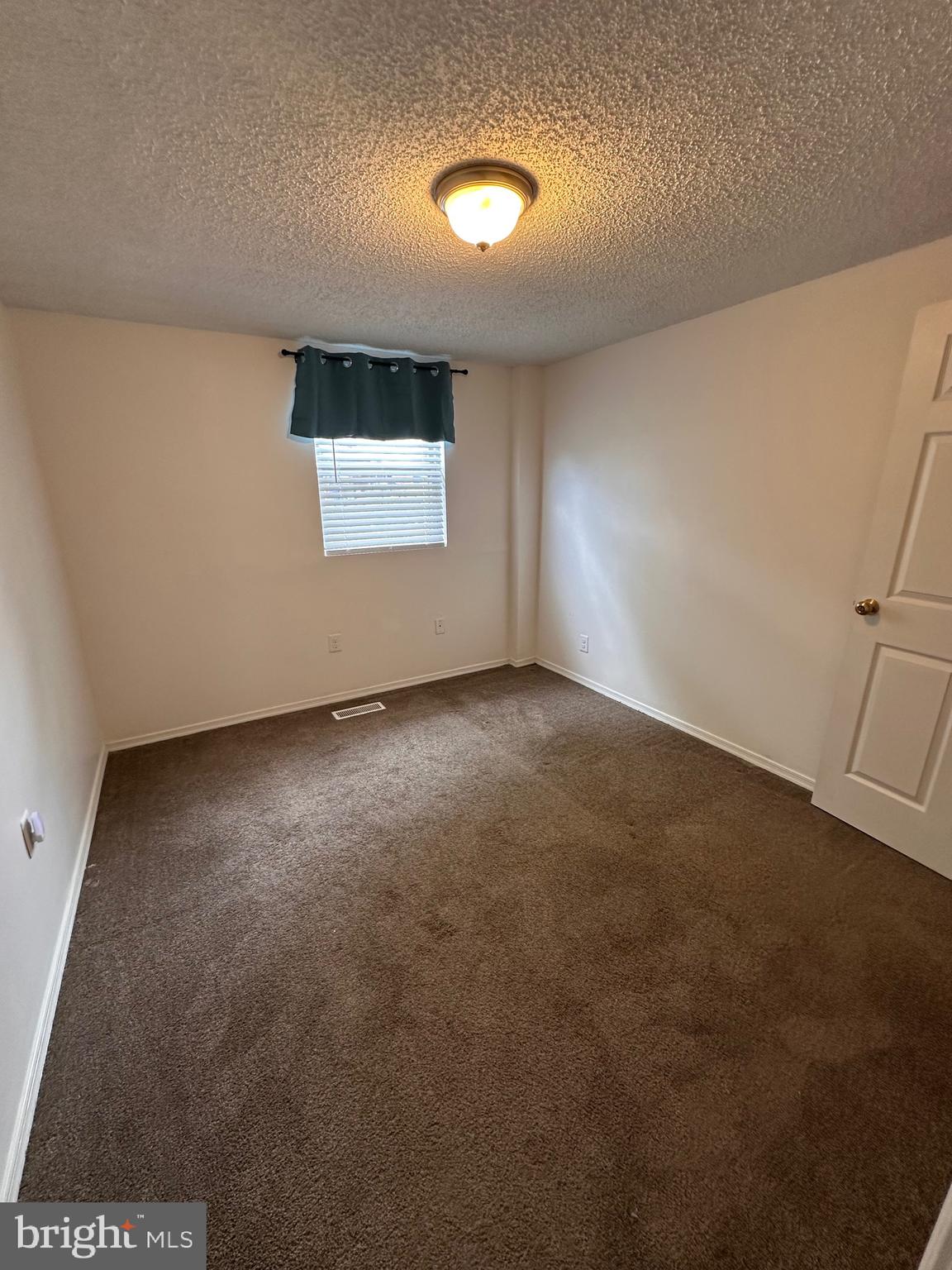 12032 Millbrook Road Philadelphia, PA 19154 - Photo 22 of 43