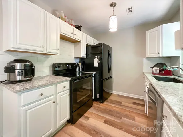 $320,000 | 2113 Killarney Place, Charlotte, NC 28262