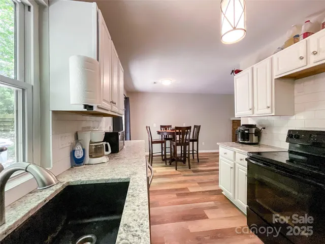 $320,000 | 2113 Killarney Place, Charlotte, NC 28262