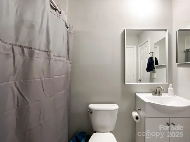 $320,000 | 2113 Killarney Place, Charlotte, NC 28262