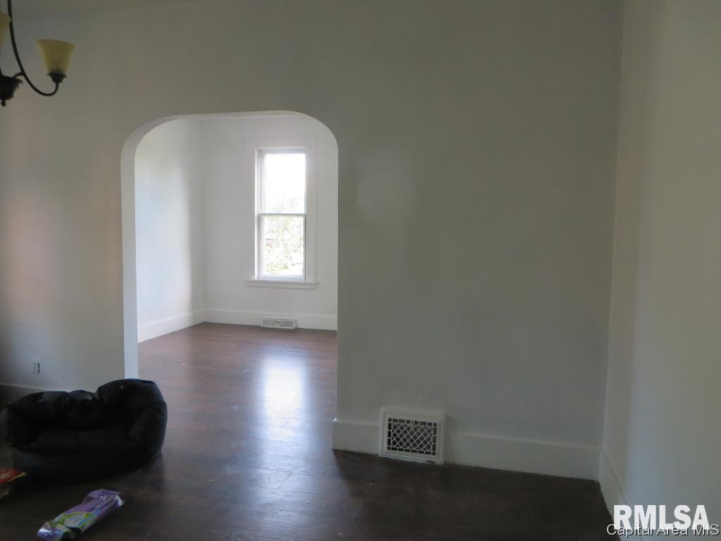 419 Union Street Springfield, IL 62702 - Photo 5 of 10