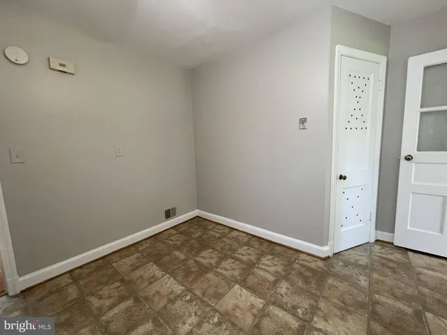 $2,950 | 5817 Kingswood Road, Bethesda, MD 20814