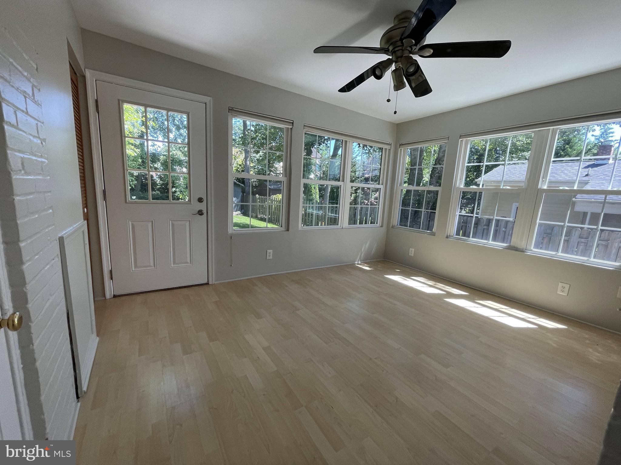 5817 Kingswood Road Bethesda, MD 20814 - Photo 27 of 40 a view of an empty room with a window