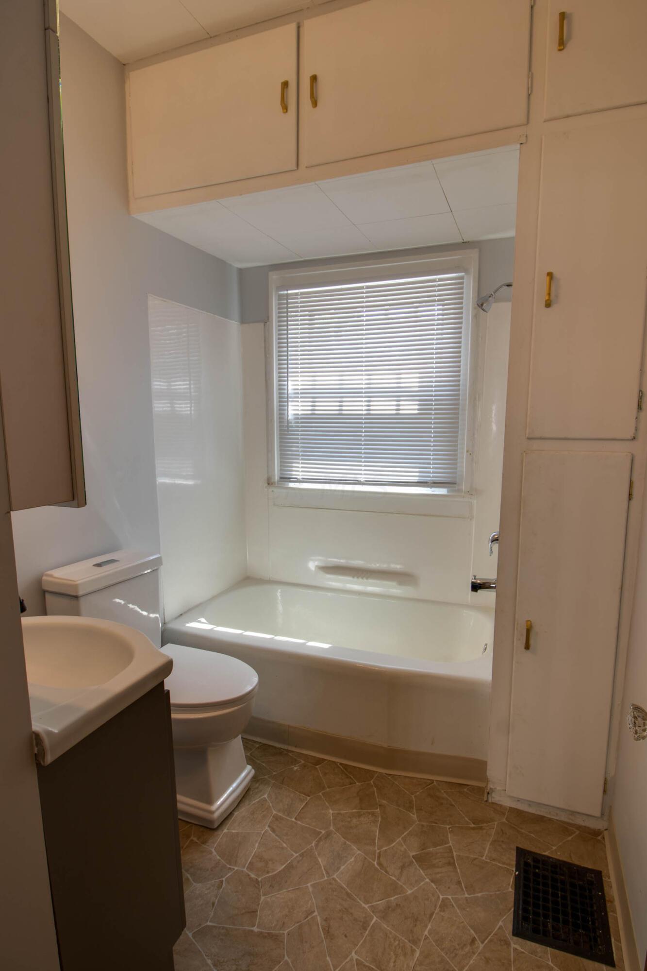 897 Sheridan Road Marion, OH 43302 - Photo 16 of 24 20230709-IMG_1999HDR