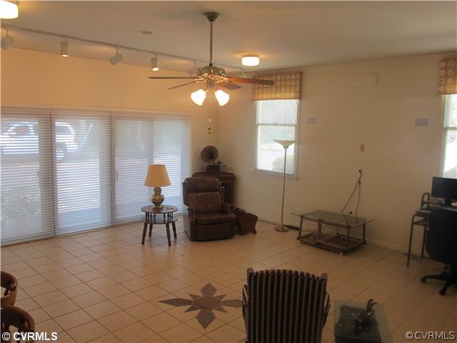 Den/Family/Great Room