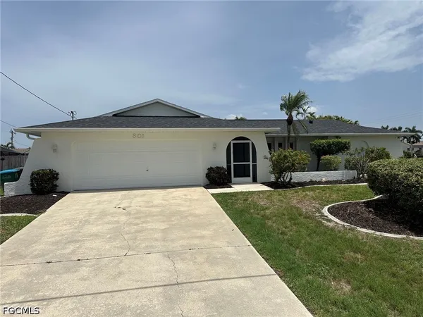 $450,000 | 801 Southwest 52nd Street, Cape Coral, FL 33914