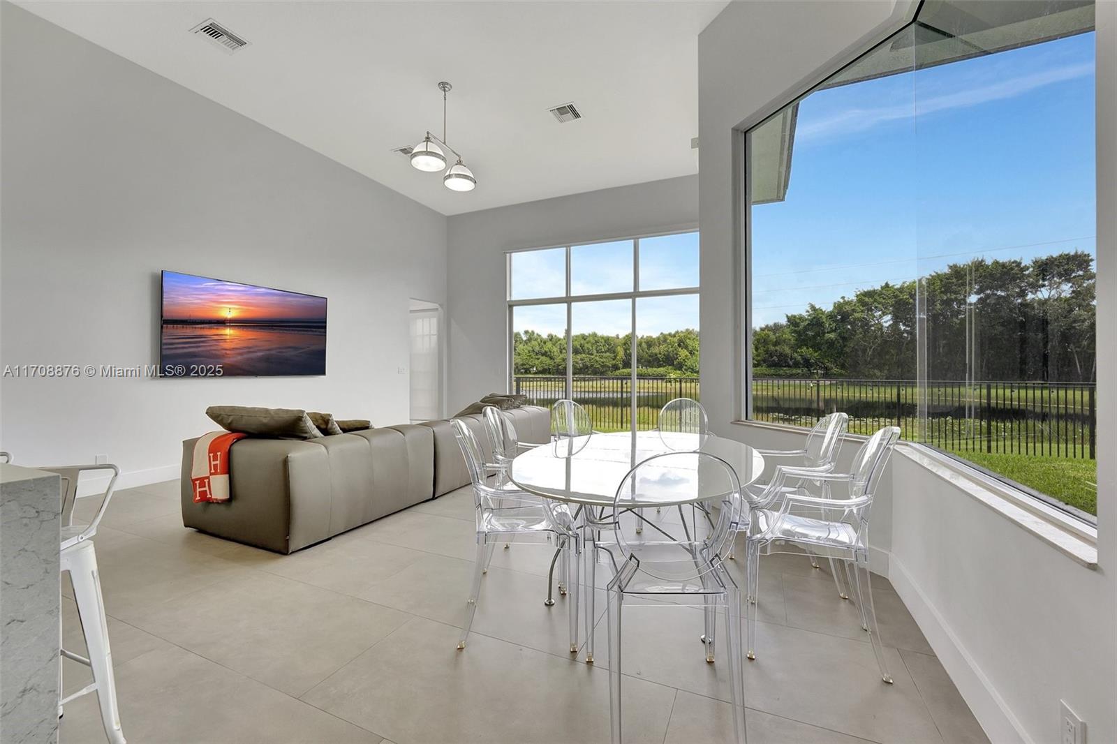 19086 Park Ridge Street Weston, FL 33332 - Photo 13 of 45