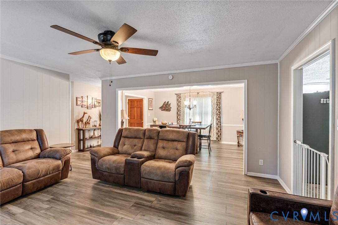 18622 Hawkins Church Road Dinwiddie, VA 23841 - Photo 4 of 39