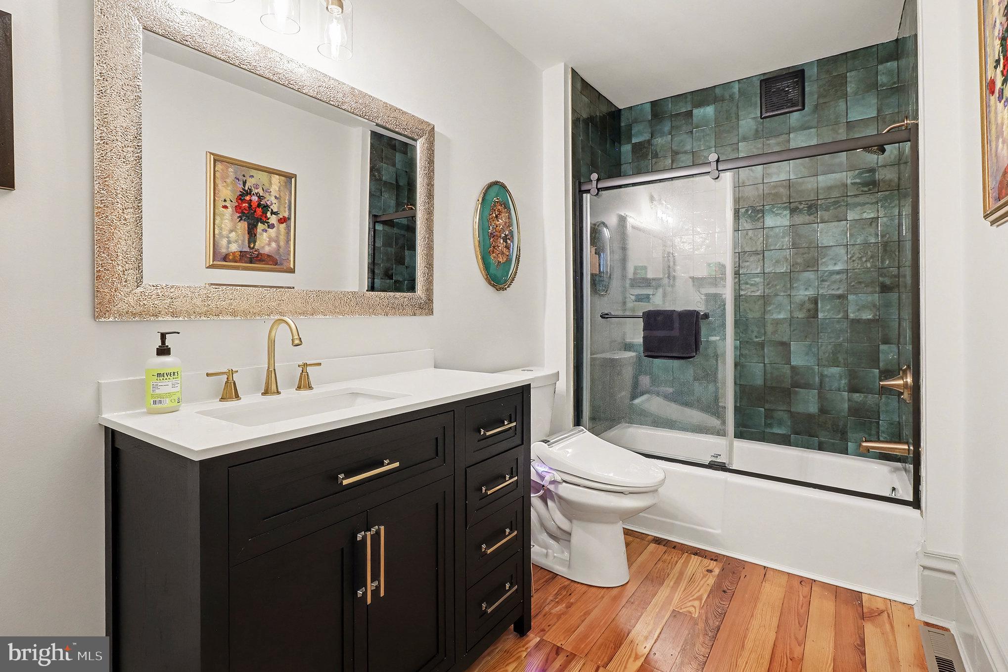 24 East Orange Street Lititz, PA 17543 - Photo 19 of 36