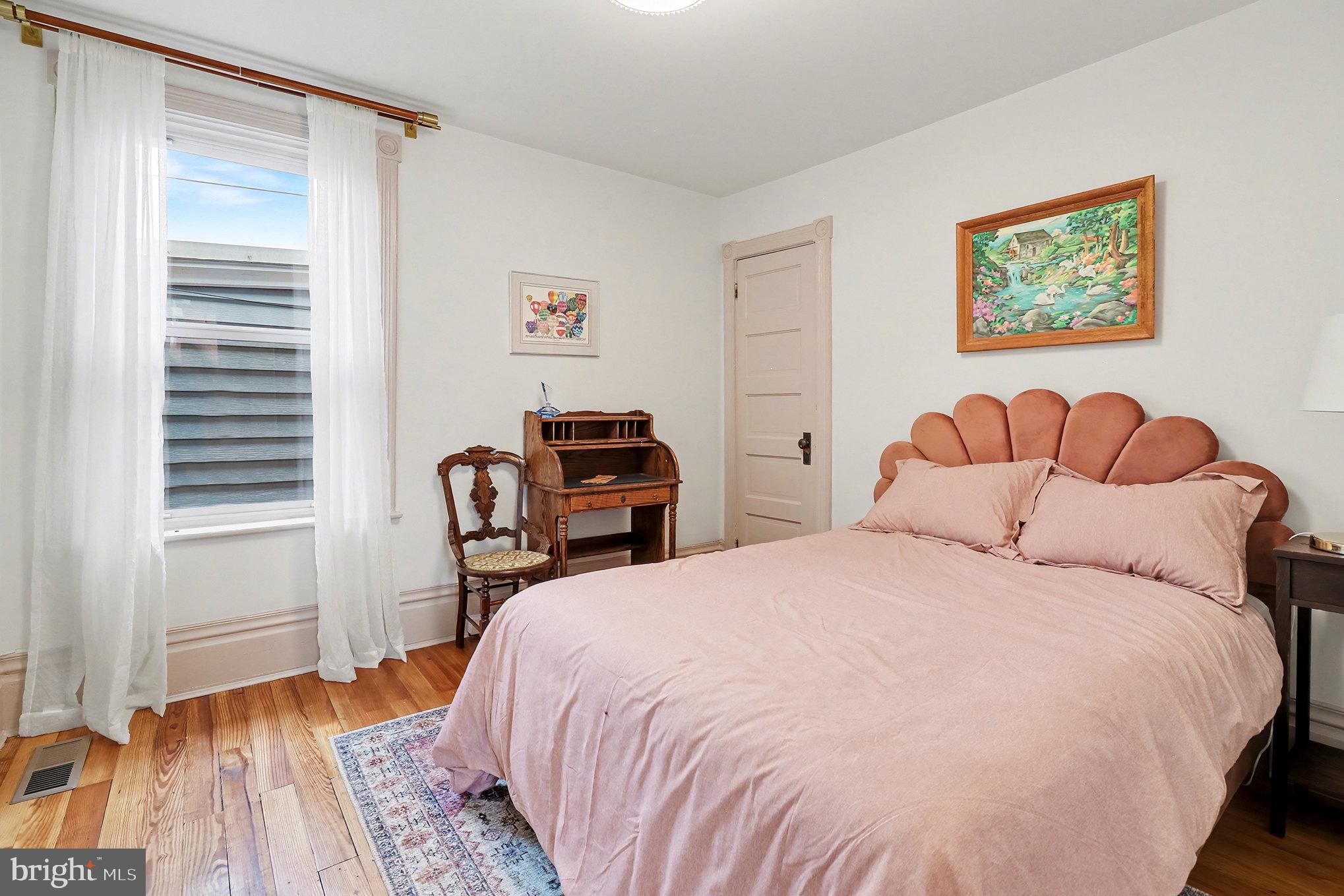 24 East Orange Street Lititz, PA 17543 - Photo 21 of 36