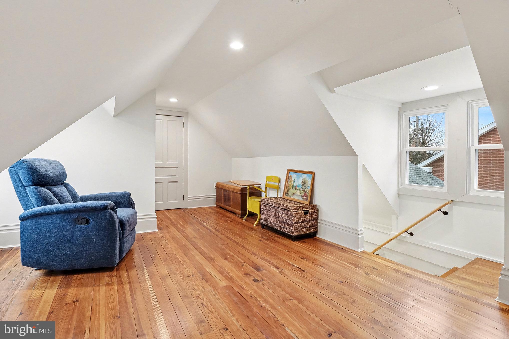 24 East Orange Street Lititz, PA 17543 - Photo 28 of 36