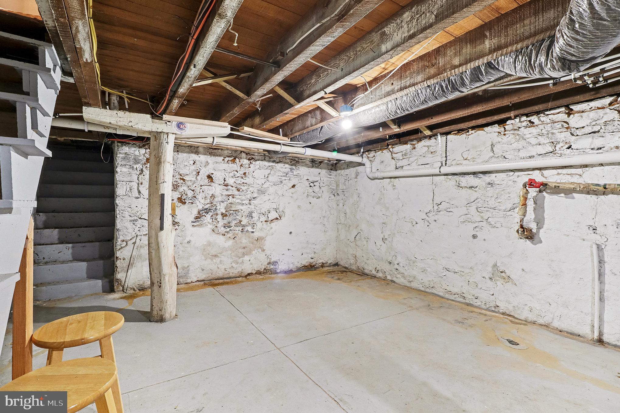 24 East Orange Street Lititz, PA 17543 - Photo 29 of 36