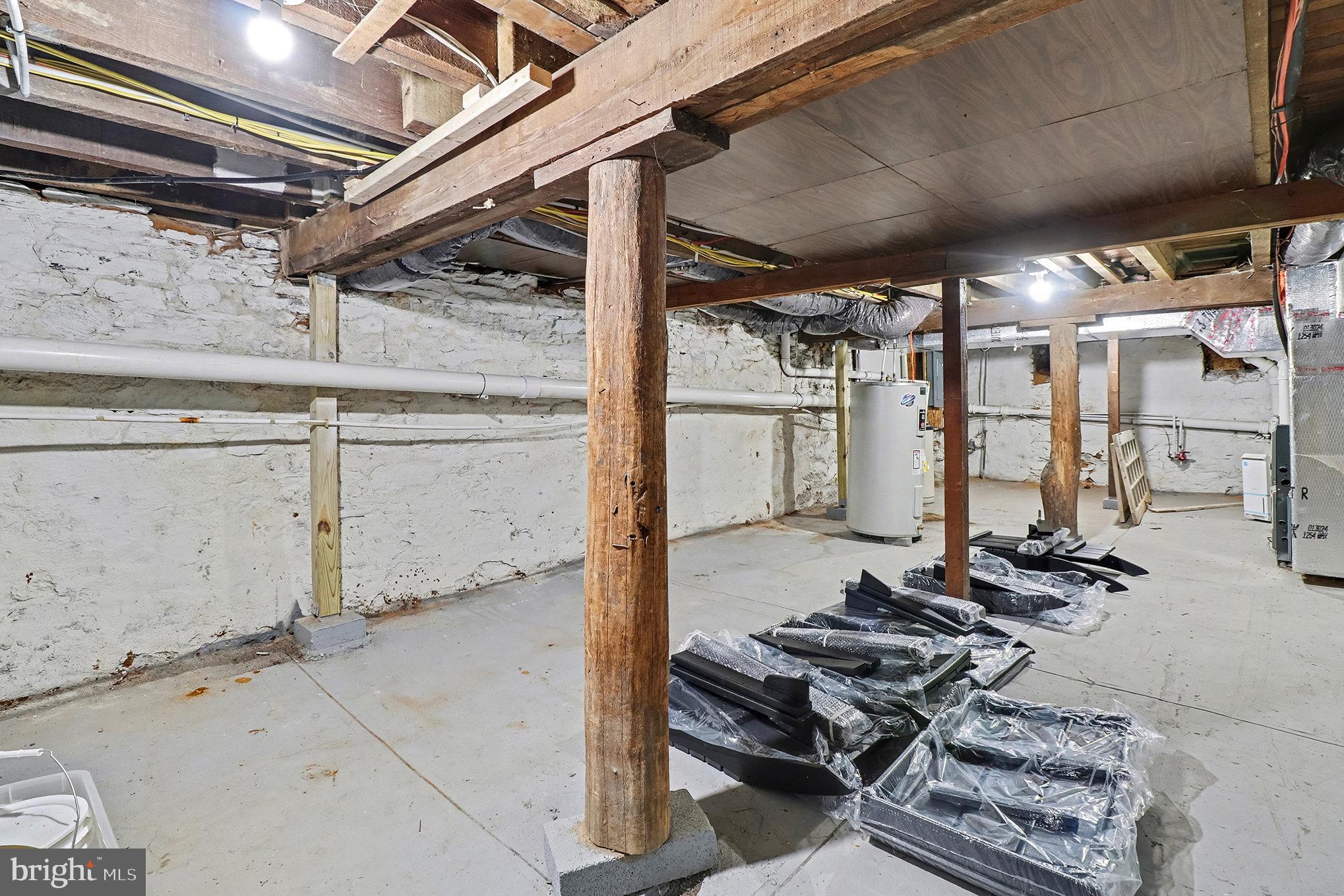 24 East Orange Street Lititz, PA 17543 - Photo 30 of 36