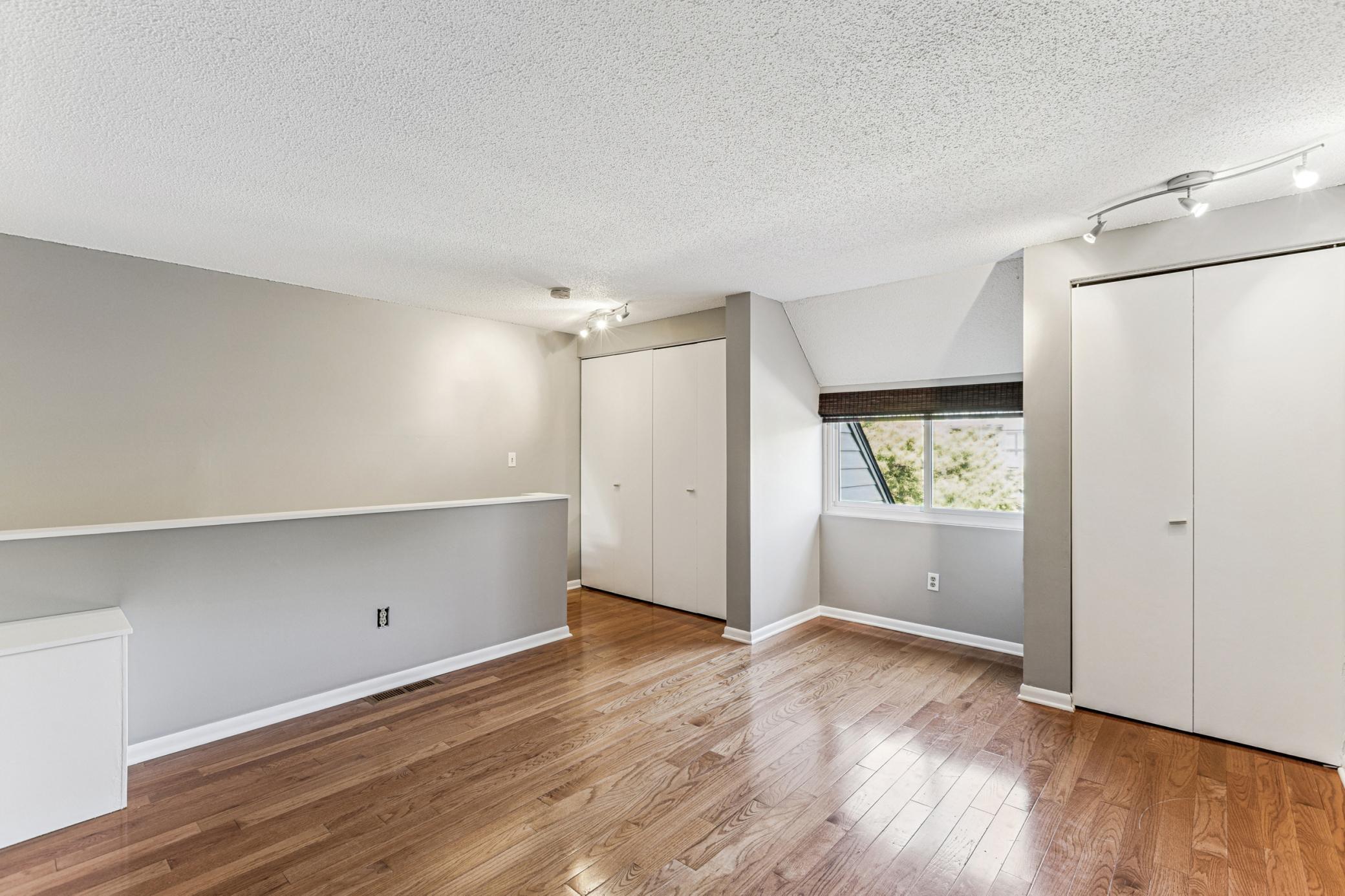 4 Shoreline Place Spring Park, MN 55384 - Photo 11 of 15 Gallery Image 11