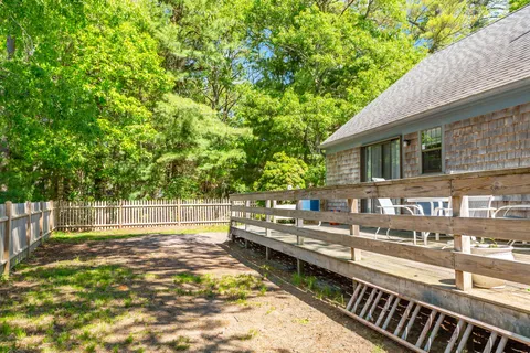 $685,000 | 7 Bonnie Briar Drive, Osterville, MA 02655