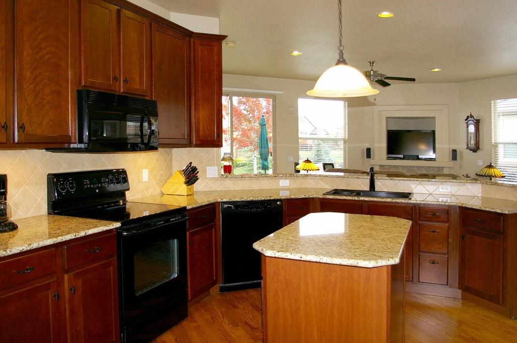 2654 Cinnabar Road Colorado Springs, CO 80921 - Photo 6 of 25