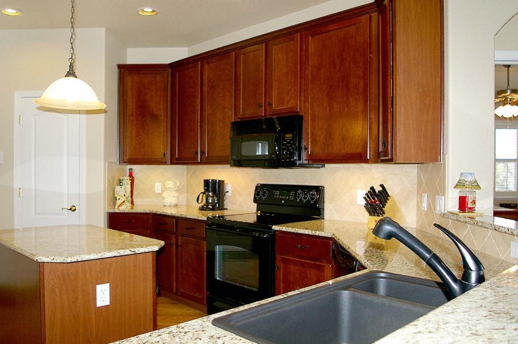 2654 Cinnabar Road Colorado Springs, CO 80921 - Photo 7 of 25